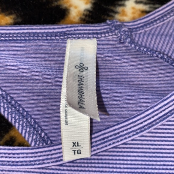 3/$30 Shambhala Workout Top - Picture 5 of 10
